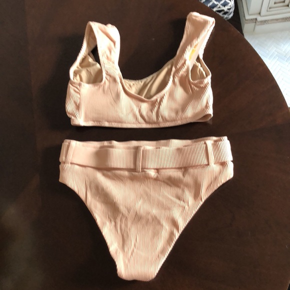 Belted Rib Bikini - Picture 7 of 7